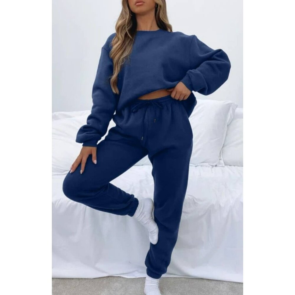 Crew Sweatshirt & Sweatpants Set